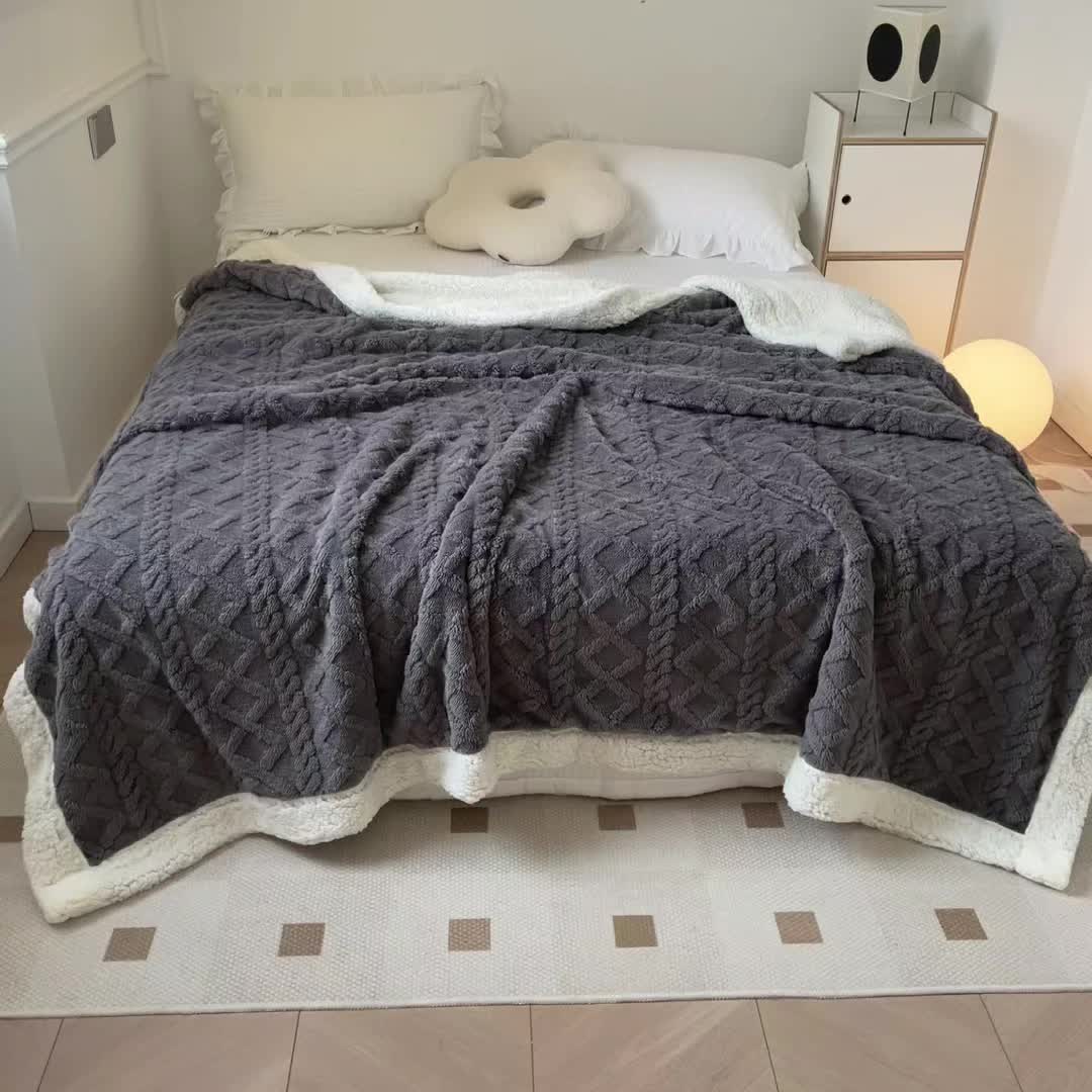 CozyNest - Vändbar Fleece Filt för Höst och Vinter