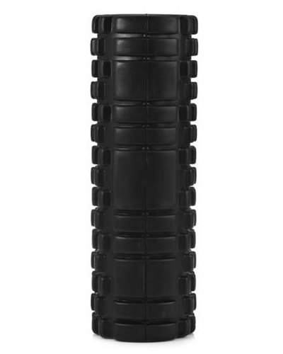 Lila foam roller med rutmönster