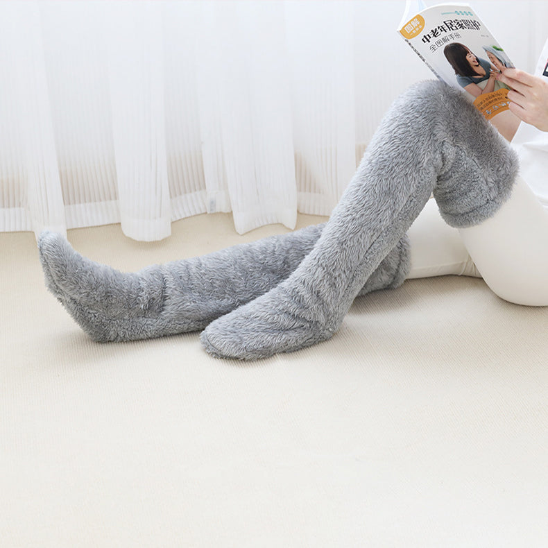 Lurviga overknee-sockor i ljuslila