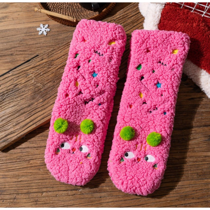 Myslunda Fluffiga sockor med broderade ansikten och pompoms