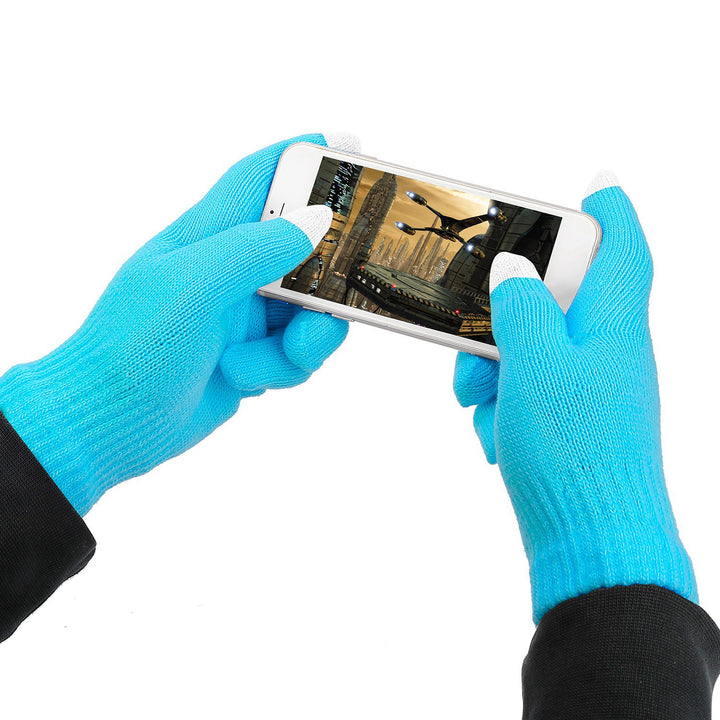 Grå stickade handskar med touchfingrar