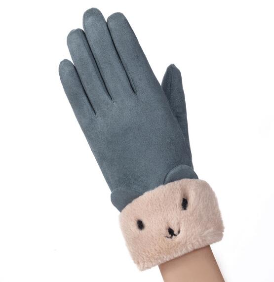 Grå mockalook-handskar med björnmanschett