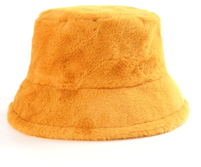 Myslunda Fluffig buckethatt i fuskpäls med justerbar passform