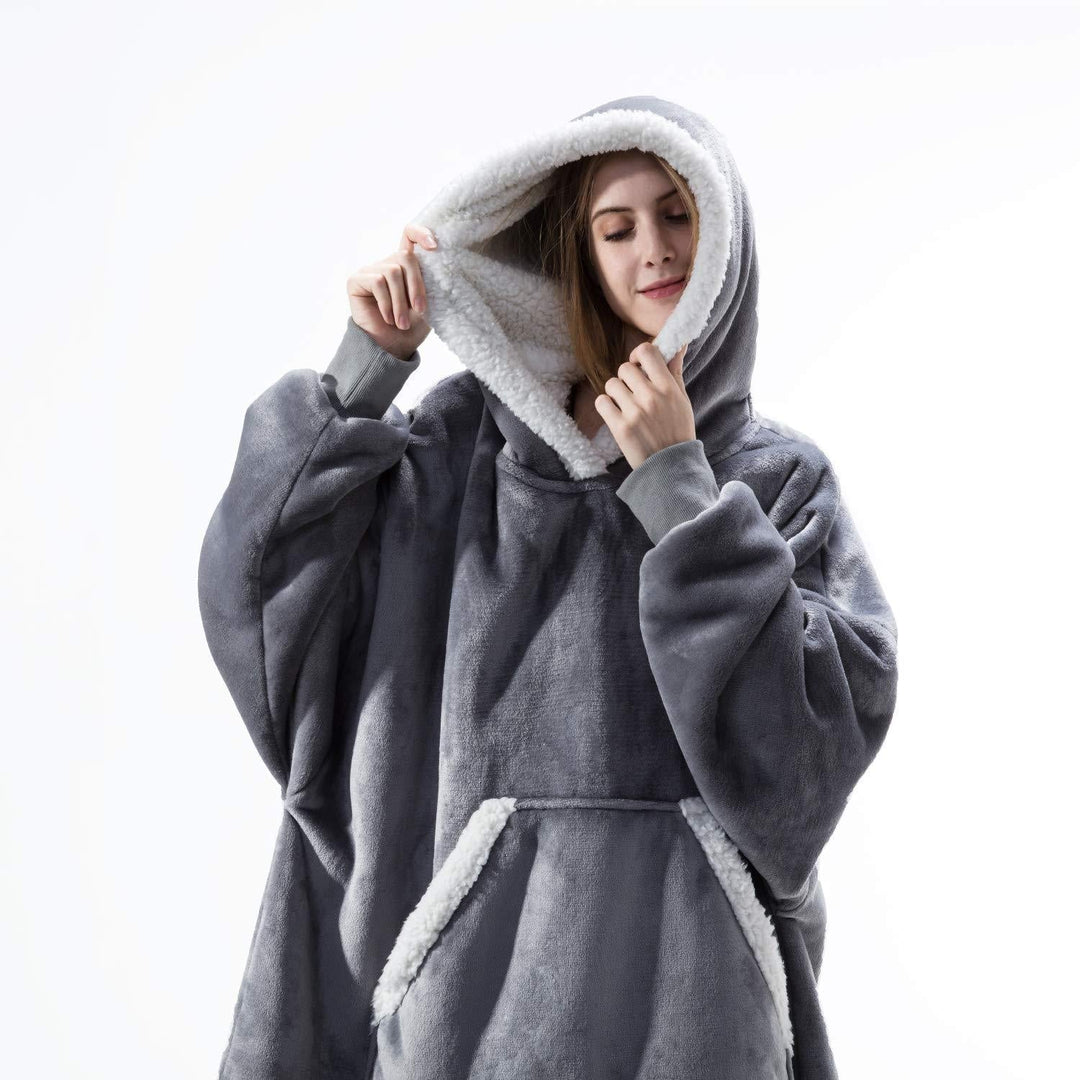 Filthoodie i fleece med stor huva och fickor – one size