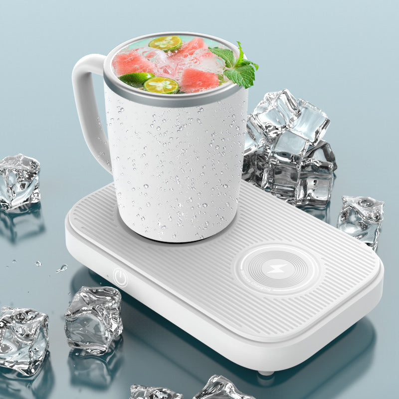 Muggvärmare med kopp och mobilladdare