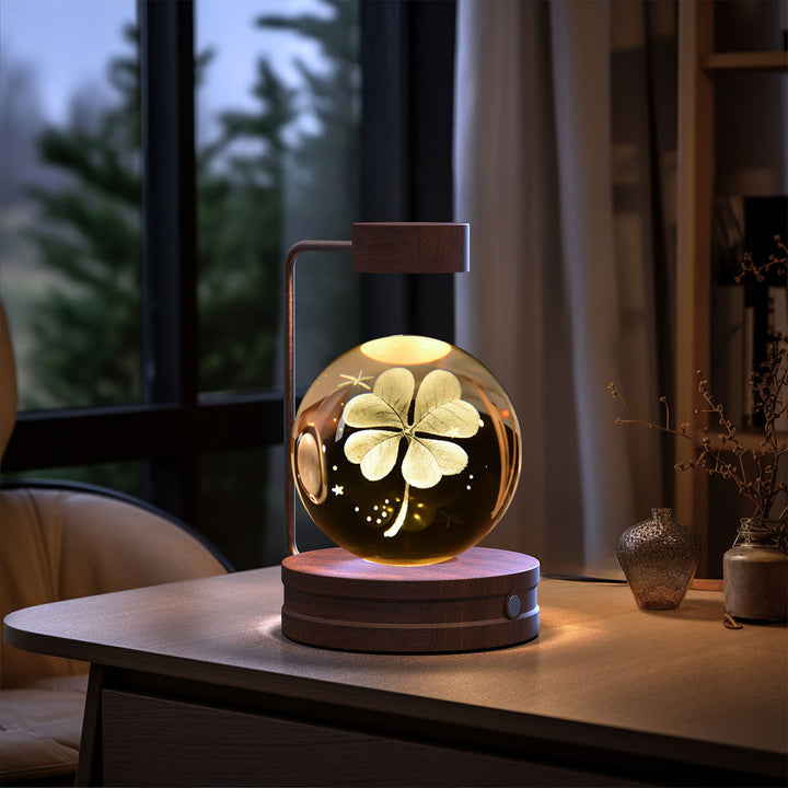 Kristallkula med 3D-motiv – nattlampa på träfot