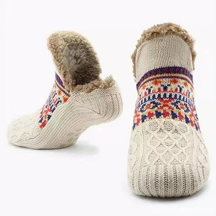 Mysiga fleecefodrade strumpor med snömönster och halkskydd